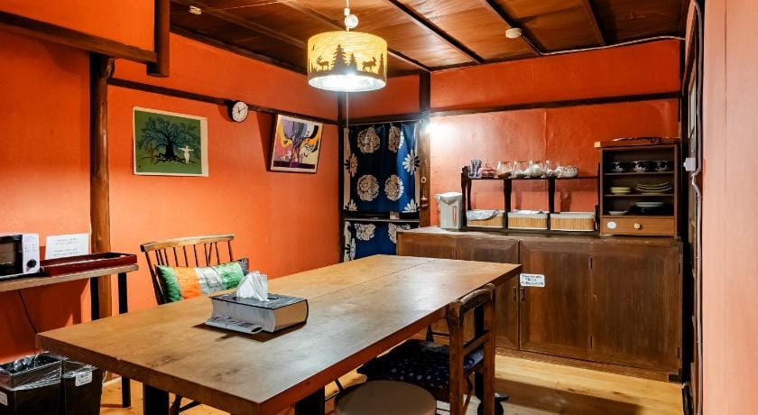 Guesthouse & Salon Tsukito Hotel in Kyoto