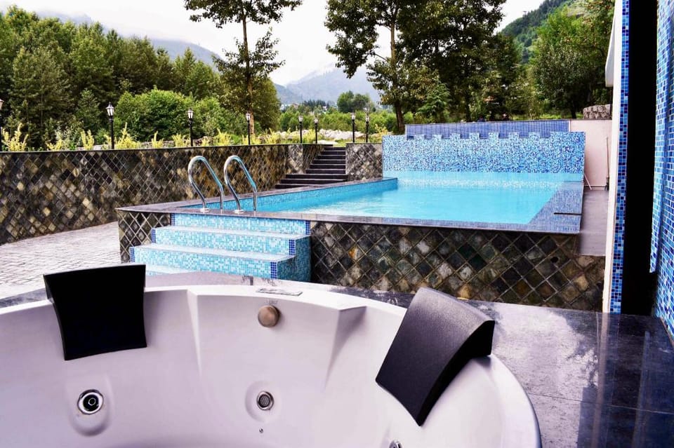 The Allure Grand Resort - Majestic Riverside Retreat Resort in Himachal Pradesh