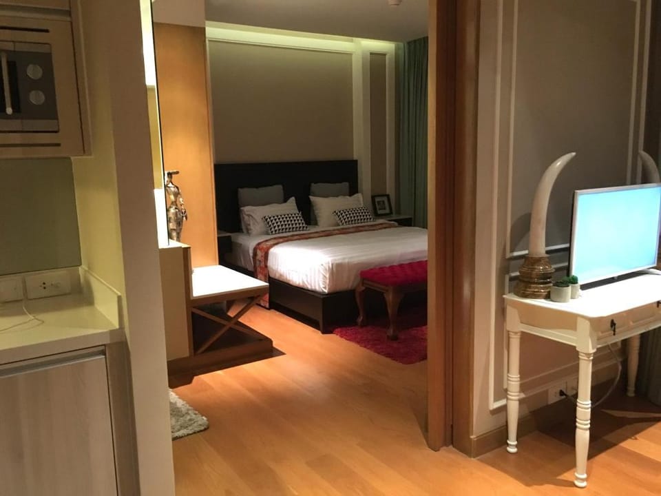 Perfect Harmony Pool Access Apartment in Nong Kae