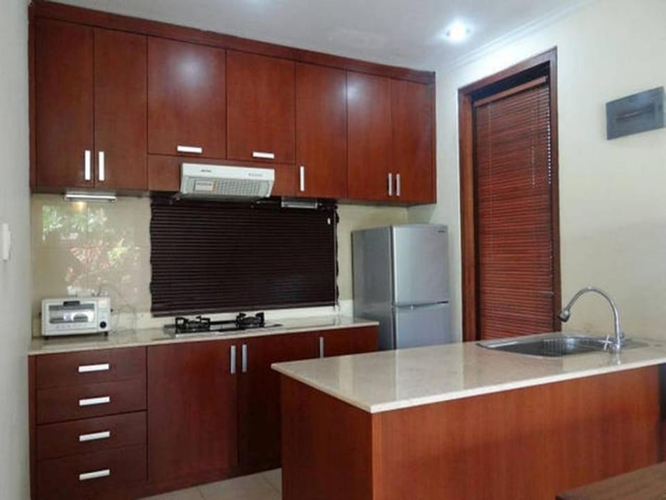 Villa Sayang Taman 9A-a short walk to beach Villa in Denpasar