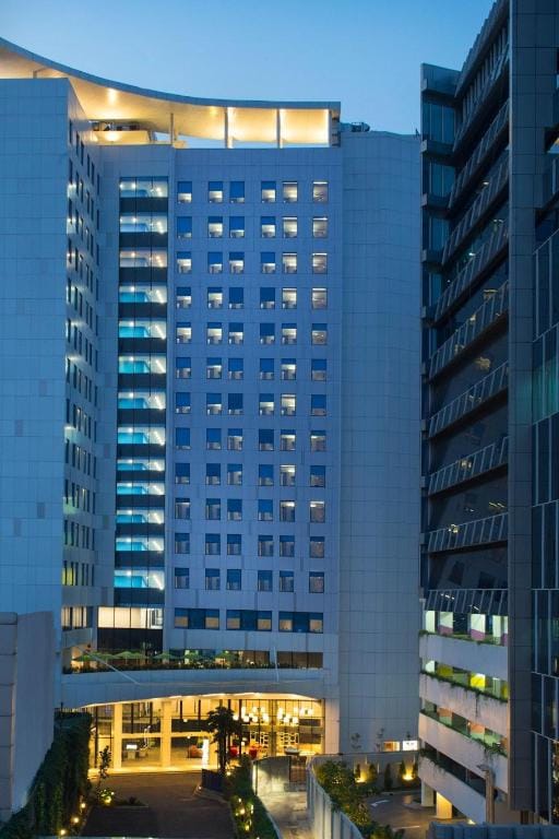 Aloft Jakarta Wahid Hasyim Hotel in Jakarta