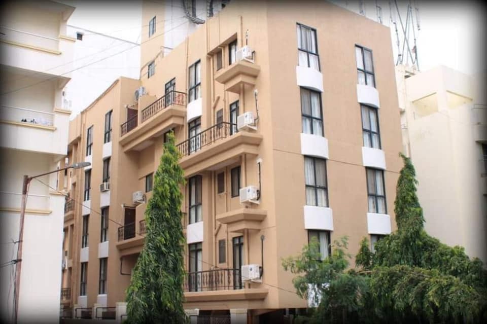 MAGNUS CALYPSO SUITES Hotel in Pune