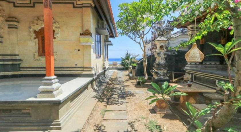 Waterside inn Nusa Penida Bed and Breakfast in Nusapenida