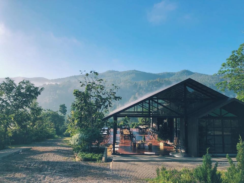 Campiness Camping & Farmsook Luxury tent in Thailand