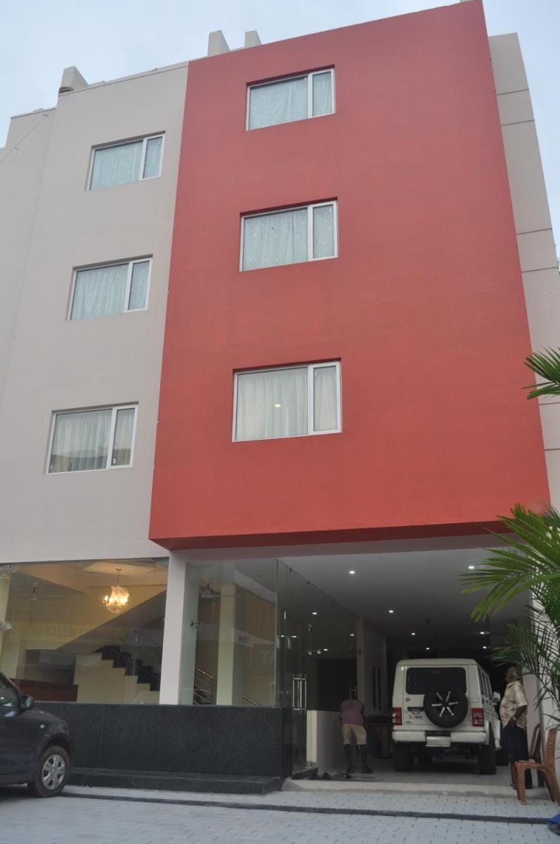 Vettoor Nanas Inn Lodge in Kerala