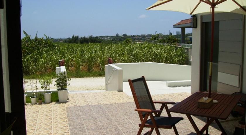 Casa di Bravo Bed and Breakfast in Okinawa Prefecture