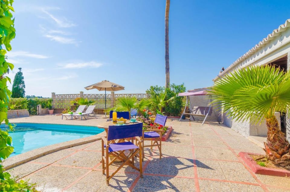 Torre Marina Villa in Migjorn
