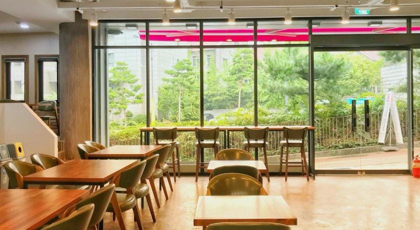 Ehwa In Myeongdong Bed and Breakfast in Seoul