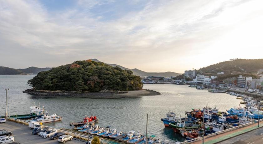 Wandonesia Guesthouse Bed and Breakfast in South Korea