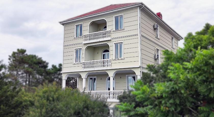 Guesthouse White Swan Hotel in Adjara, Georgia