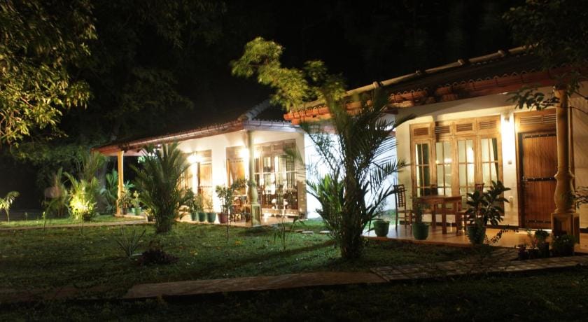 Sigiriya Ranasinghe nature Villa Hotel in Dambulla