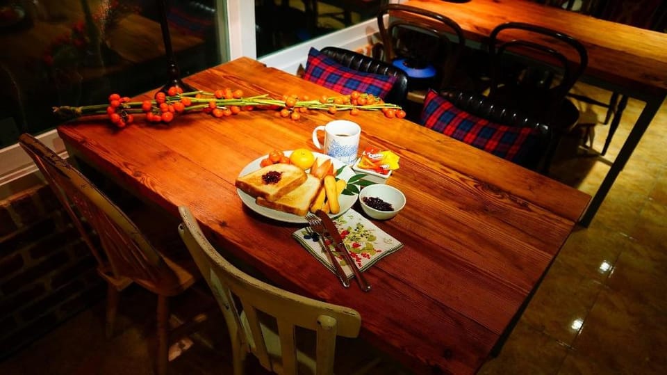 Jeonju Haninokeui YIhwawon Healing Gonggan Private Pension (전주 한인옥의이화원 힐링공간 독채펜션) Hotel in South Korea