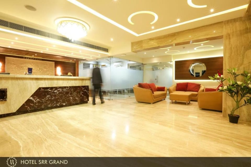 Hotel SRR Grand Hotel in Chennai