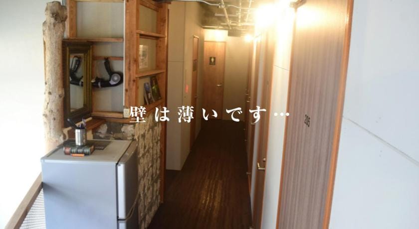 Guest House Golden Mile Hostel Bed and Breakfast in Japan