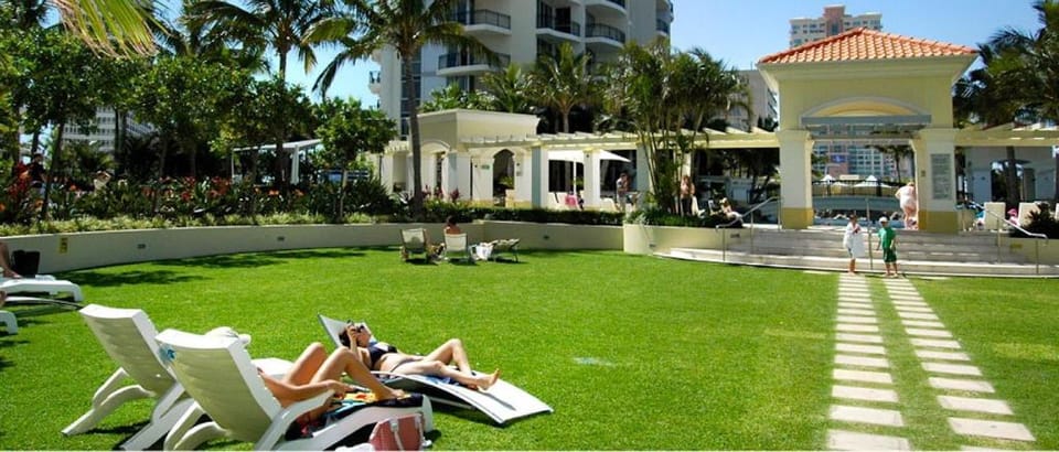 Chevron Renaissance Private Apartments Apartment in Surfers Paradise