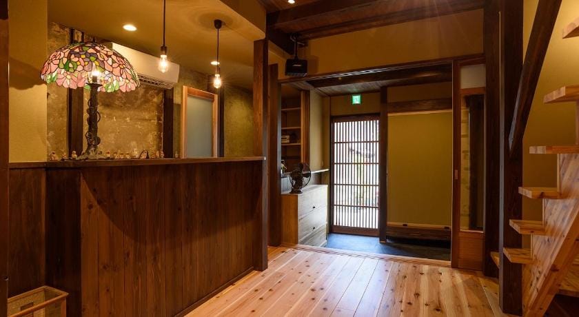 Guest House Gokurakudo Bed and Breakfast in Kyoto