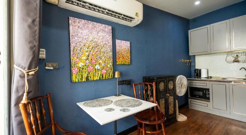 The Unforgotten B&B Bed and Breakfast in Bangkok