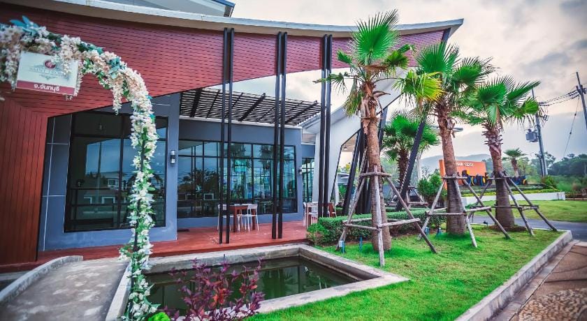 Saint Tropez Resort Resort in Thailand