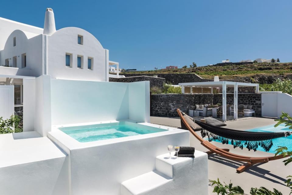 White & Co Exclusive Island Villas Villa in Santorini
