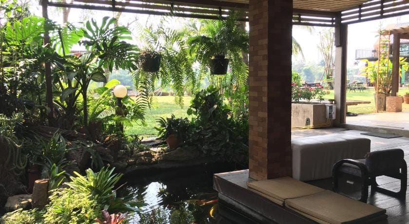 Nan Rim Nam Resort Bed and Breakfast in Laos