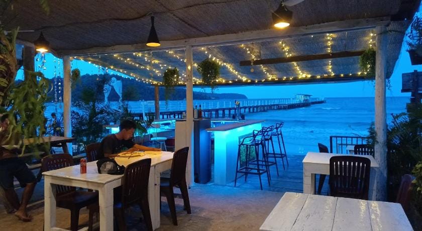 Sunny Bungalow Bed and Breakfast in Sihanoukville
