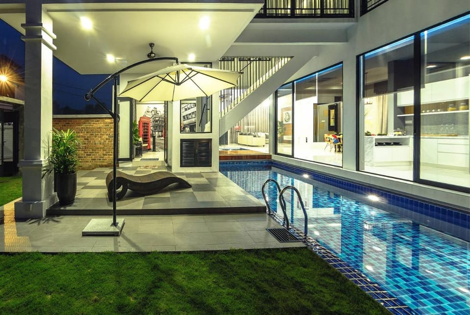 Atlantis Pool Villa @ Tambun Ipoh Vacation rental in Ipoh