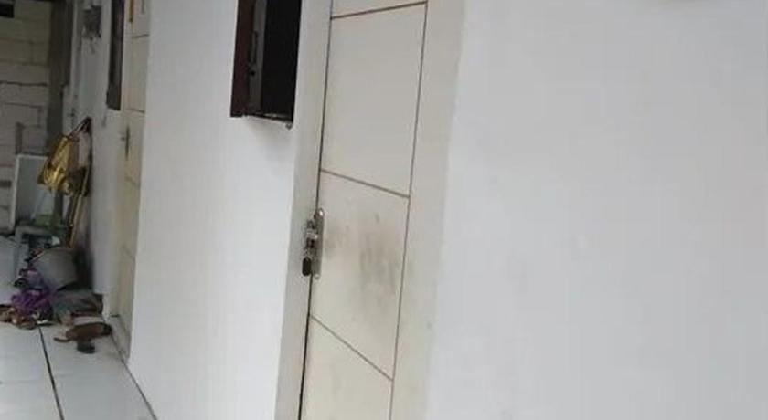 Kost 48 Surabaya Bed and Breakfast in Surabaya