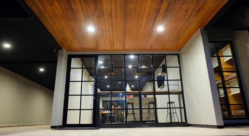 Livinn Hostel City Center Surabaya Bed and Breakfast in Surabaya