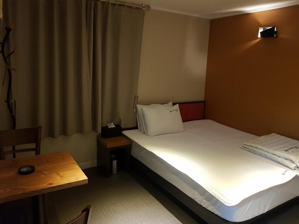 Sunshine Motel Hotel in Busan