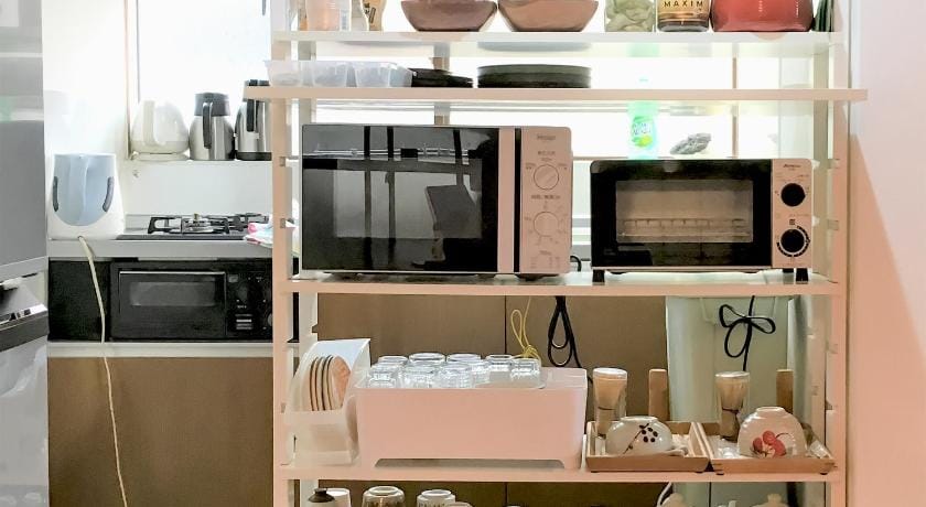 Guesthouse Hakuka Bed and Breakfast in Kanazawa