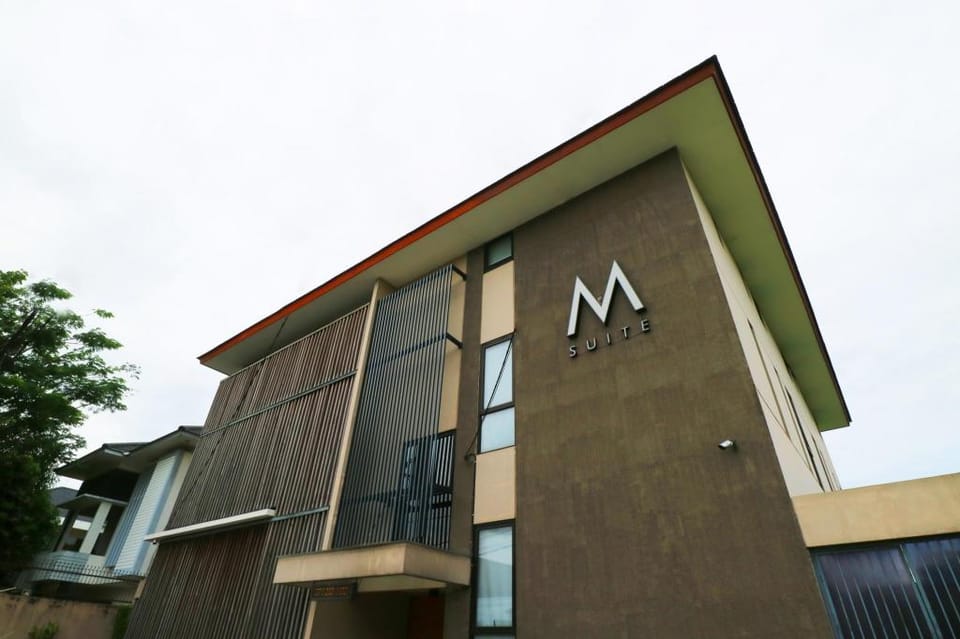 M Suite Karawaci Bed and Breakfast in West Java