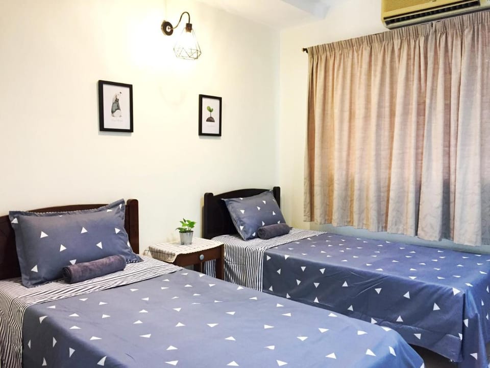 Madam Wong Vacation House Melaka (5mins to Jonker) Vacation rental in Malacca