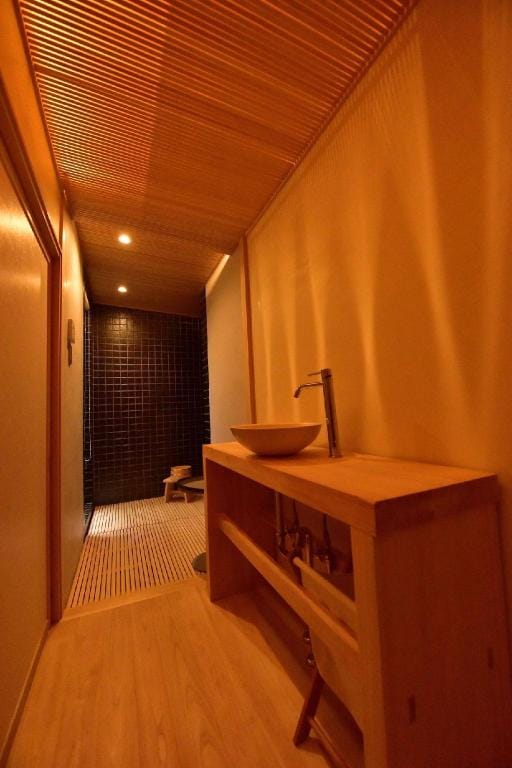Village Kiramachi Ryokan in Kyoto