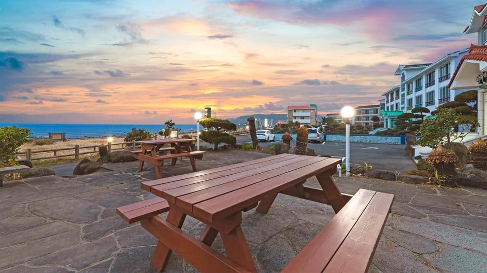 Jeju badaaehyanggi pension Bed and Breakfast in South Korea