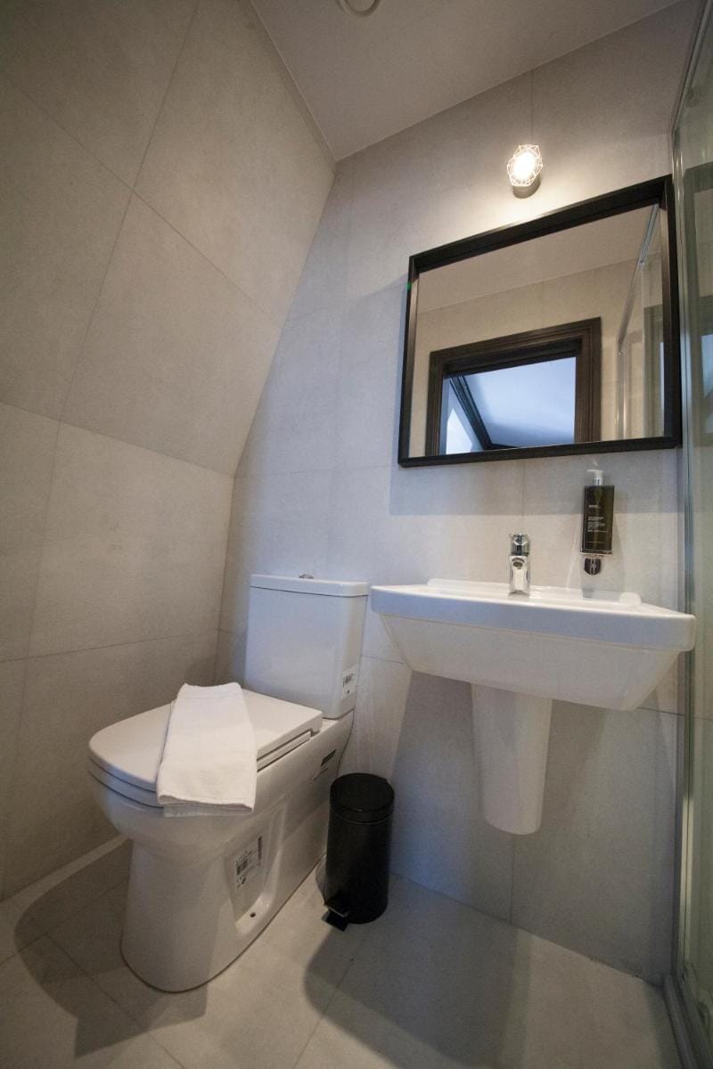 The Duke Rooms London Bed and Breakfast in City of Westminster