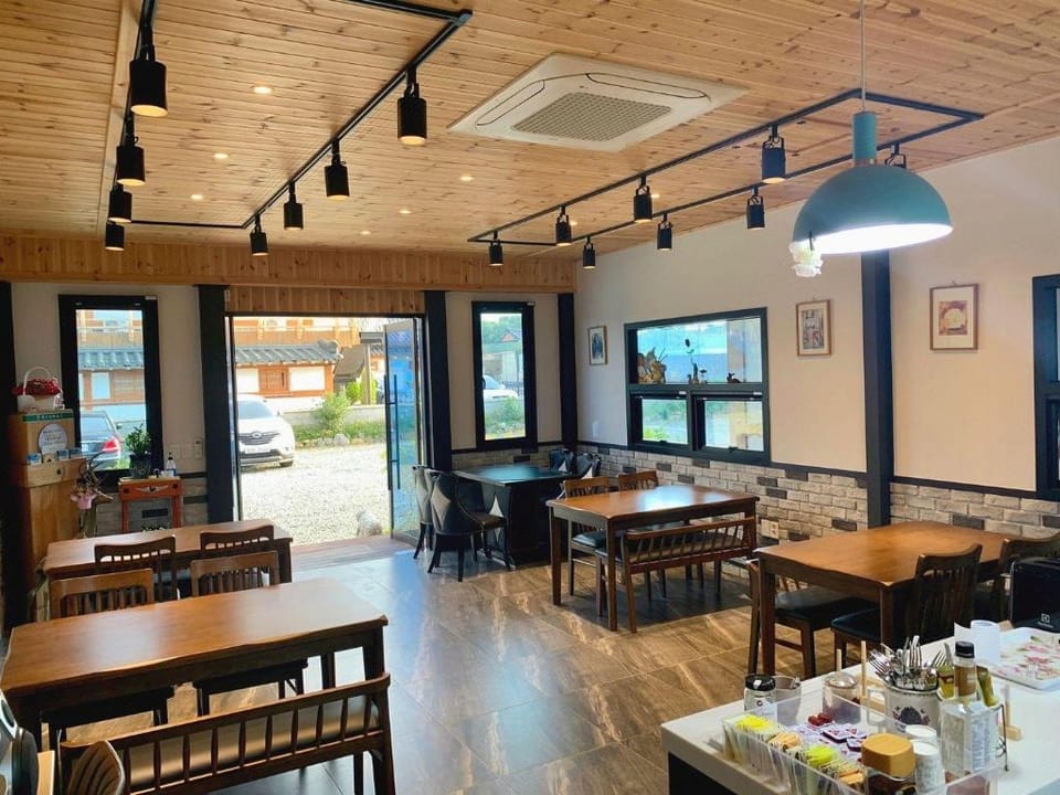 GyeongJu Ran Han-ok Bed and Breakfast in South Korea
