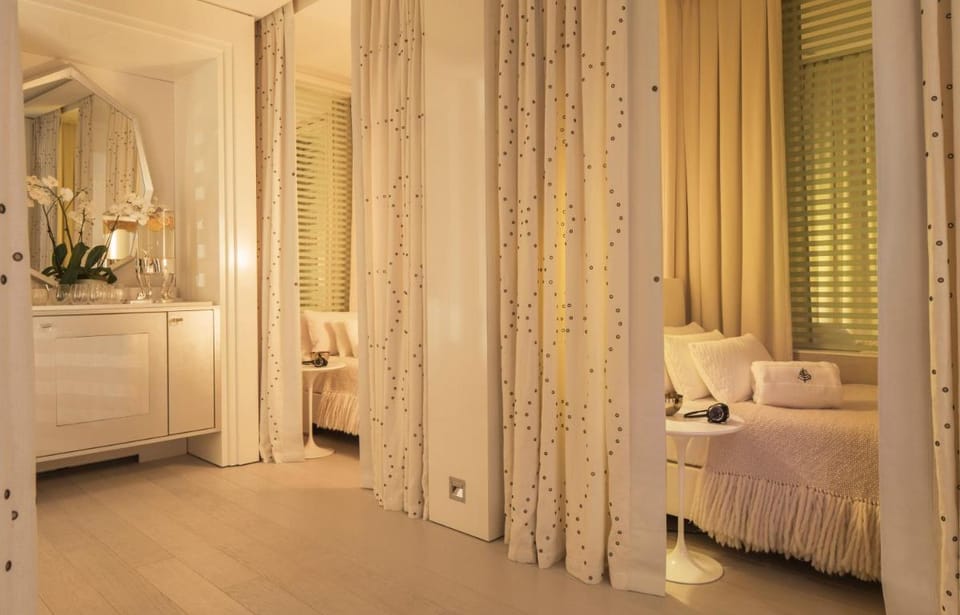 Four Seasons Hotel Megeve Hotel in Megève