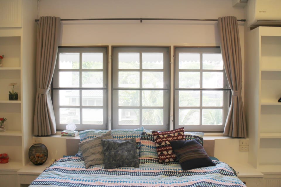5BR & 5Bath cozy house erawan Vacation rental in Bangkok