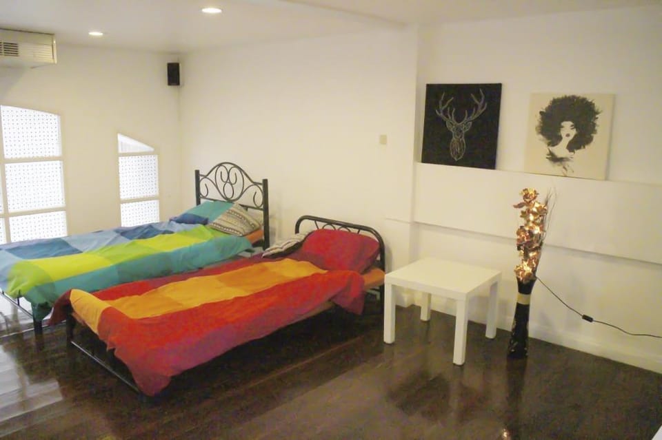 5BR & 5Bath cozy house erawan Vacation rental in Bangkok