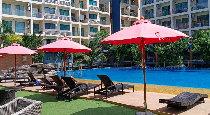 Laguna Beach Resort 2 Condominium by Monica Apartment in Pattaya City