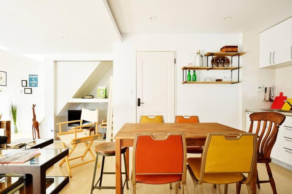 Japanese Loft! Easy access to Namba/Dotonbori/KIX! Vacation rental in Osaka