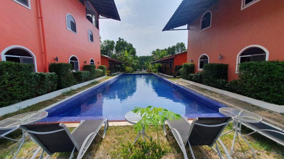 Otres River Apartments Hotel in Ream