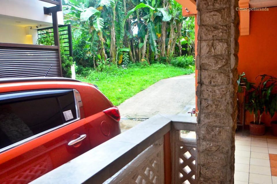 3BR Tagaytay Townhouse for Daily Rent Vacation rental in Tagaytay