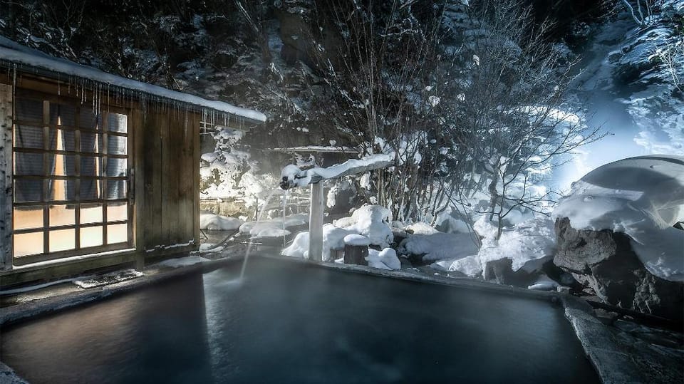 Hatcho no Yu Hot Spring Ryokan Hotel in Japan