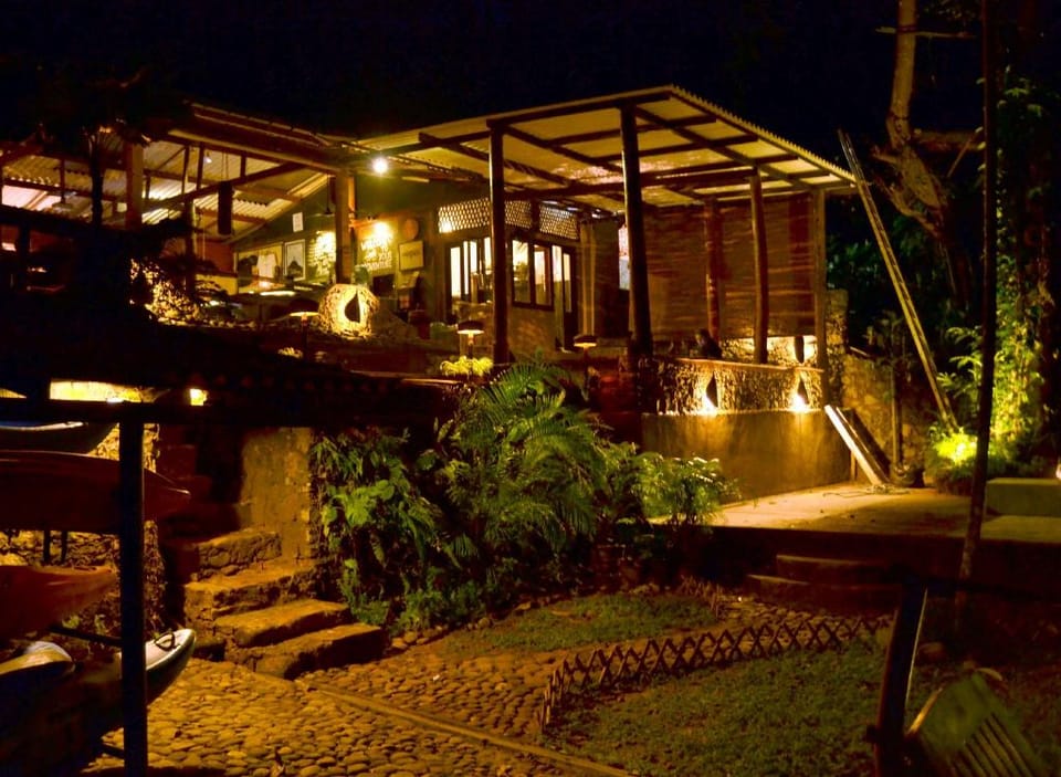Borderlands Luxury tent in Sri Lanka