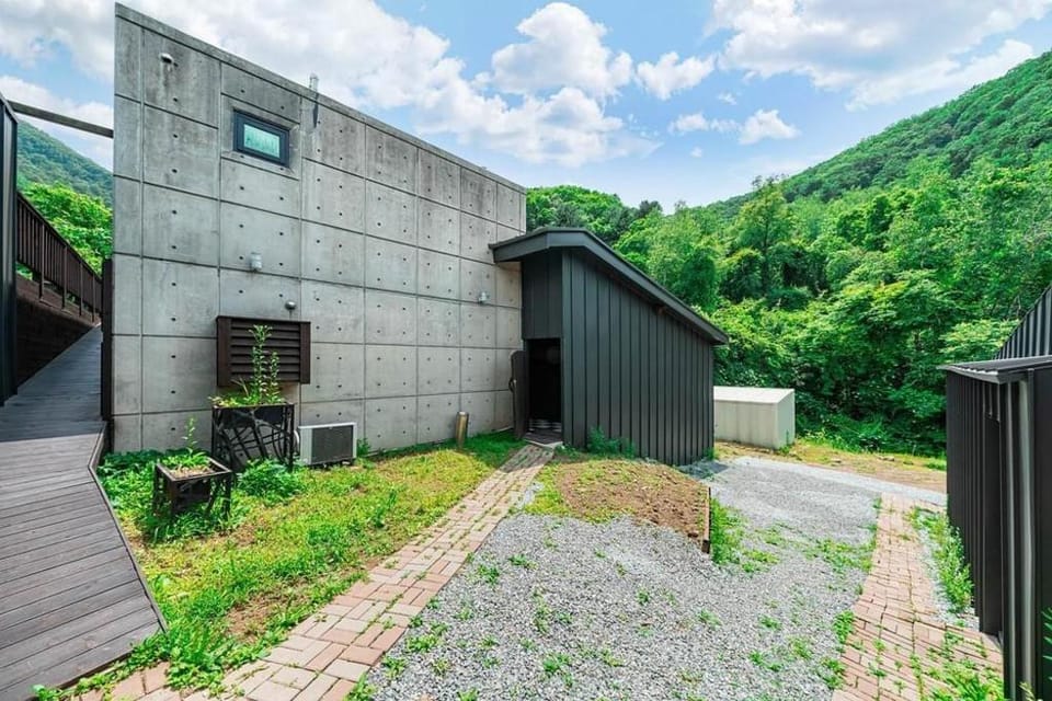Gapyeong Vistahill Pension Bed and Breakfast in Gyeonggi-do