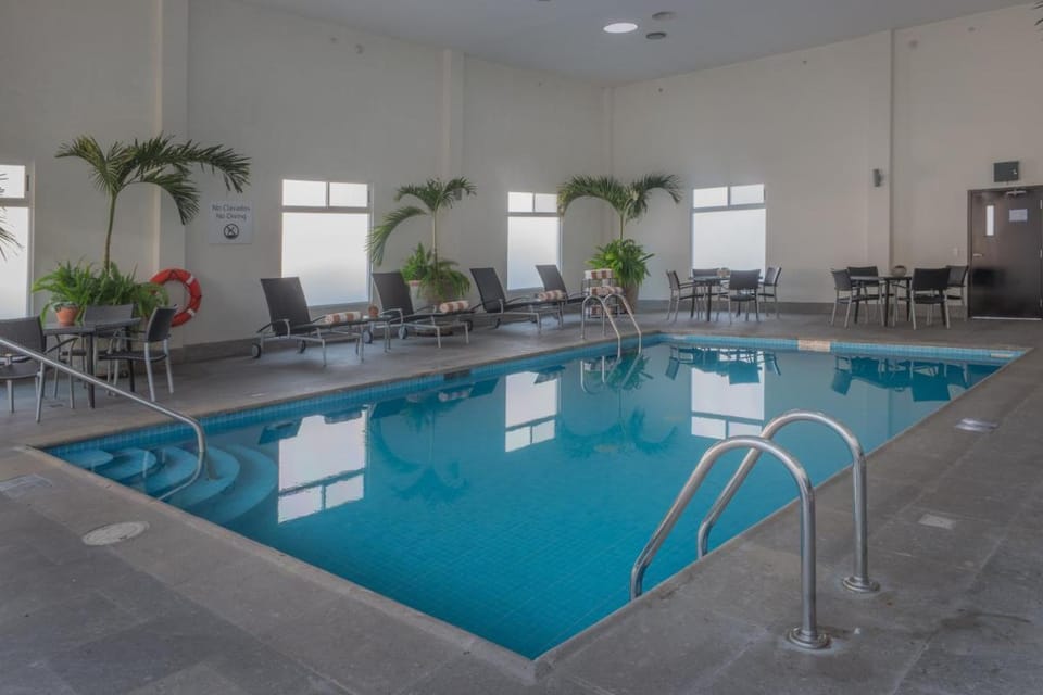 Holiday Inn Express & Suites Silao Aeropuerto Terminal By IHG Hotel in State of Guanajuato