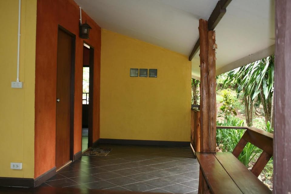 Baan Tildao Pround Fah /Exotic room on a hill Apartment in Laos