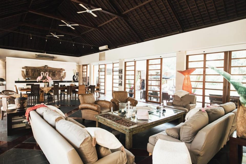 Villa Karishma Hotel in North Kuta