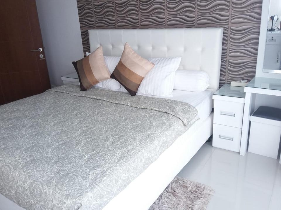 Two Bedroom Springhill Terrace Apartment by JSM Apartment in Jakarta